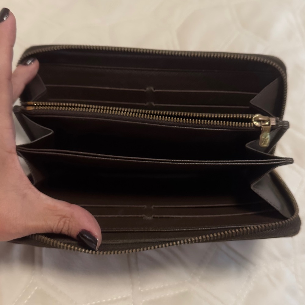 Louis Vuitton Brown Leather Wallet - Picture 8 of 13